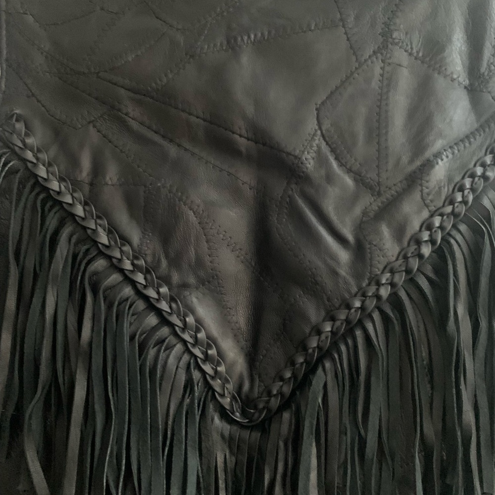 Genuine Leather Women's Fringe Vest - Picture 10 of 15